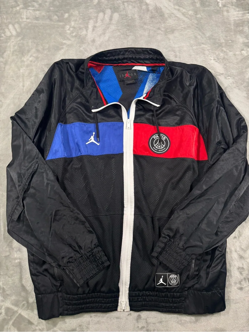 Jordan Paris Saint Germain Jacket Mens SIZE XL Black Red Blue White